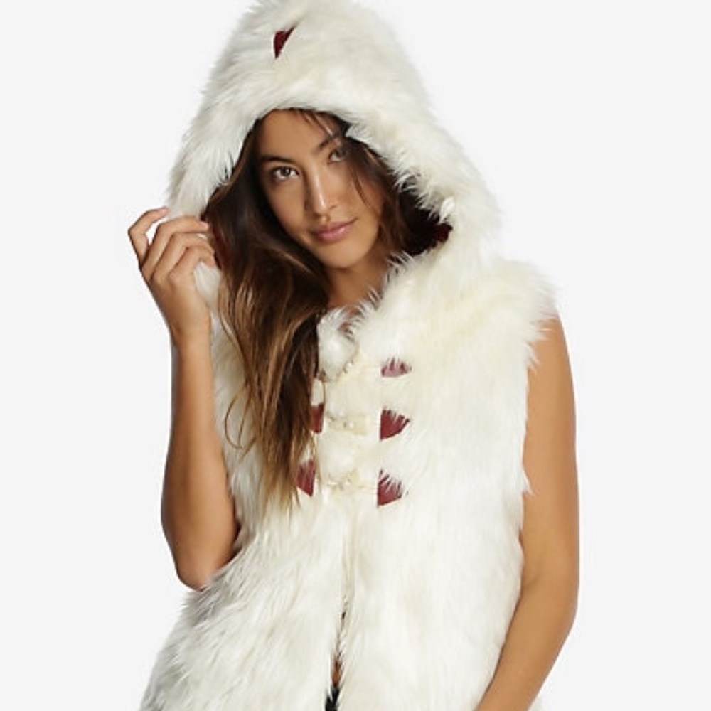 Women’s Faux Fur Vest